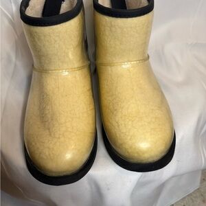 UGG Yellow and Black Winter Boots